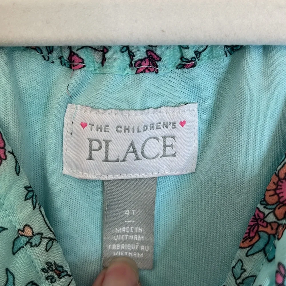 The Children’s Place Toddler Dessert and Jacket 4T Floral teared